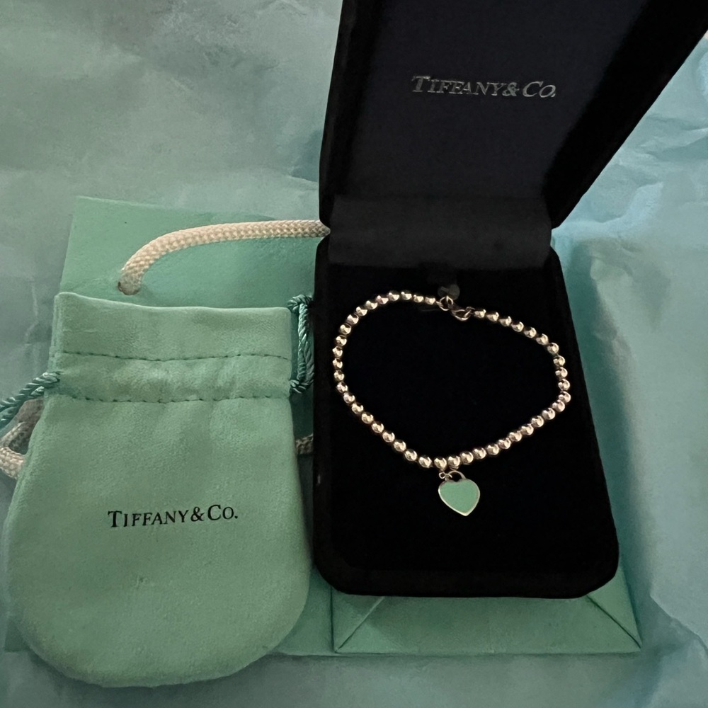 Tiffany & Co. Silver Bead Bracelet with Heart Charm 7”
